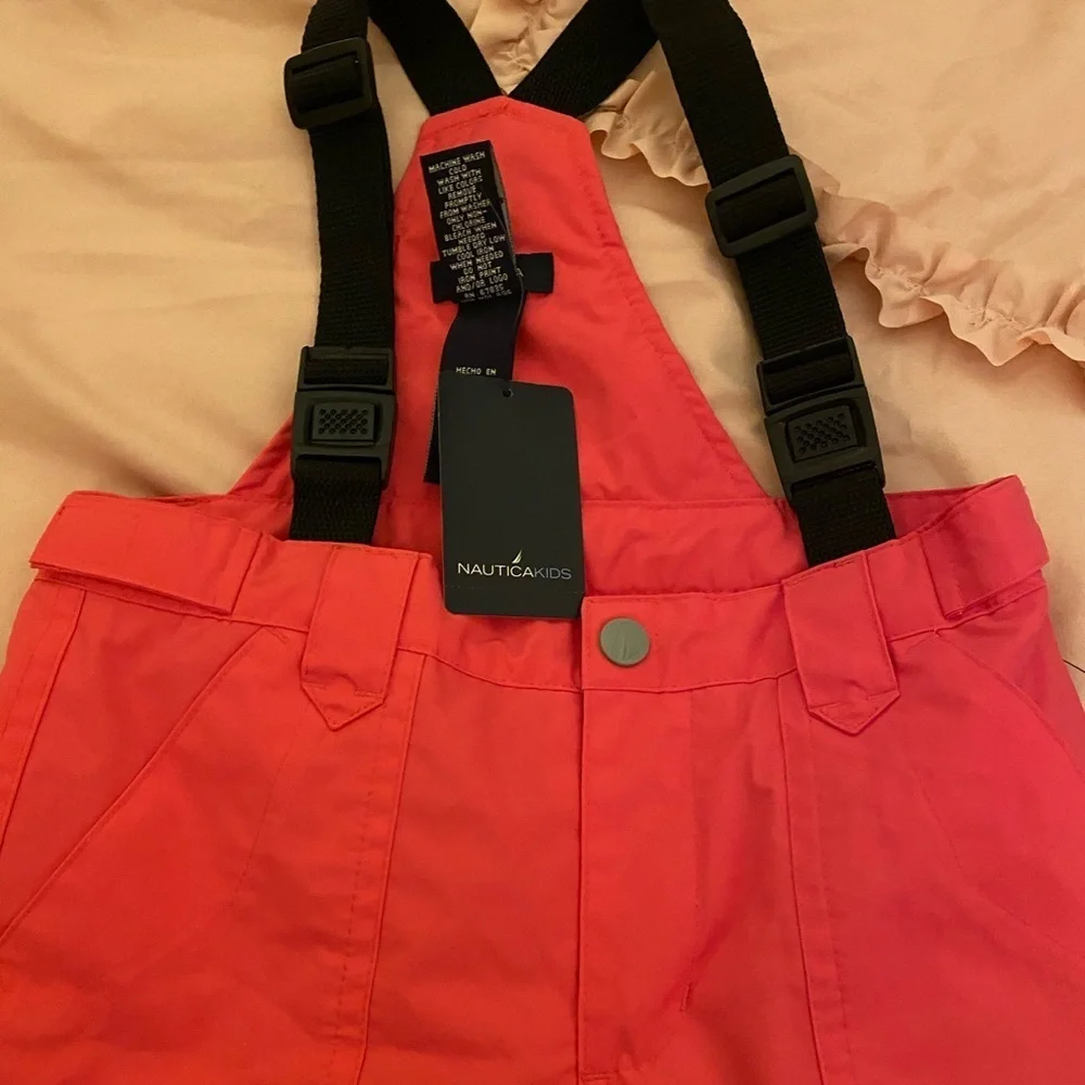 Nautica water resistant